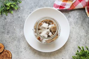 Квас из сухарей без дрожжей