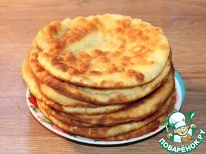 Пузырчатые лепешки с мясной начинкой
