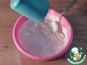 Круглые пирожки с овощами и яйцом